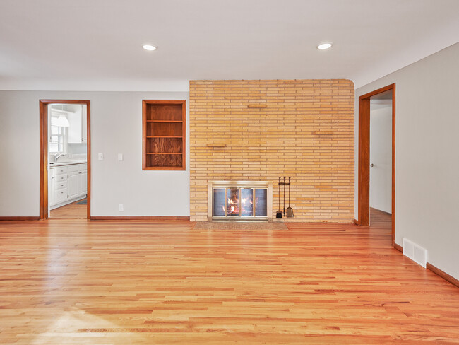 Living Room 3 - 6400 Sherwood Ave