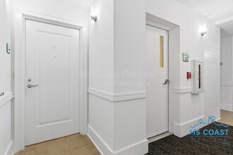 Building Photo - 2060 Beach Blvd