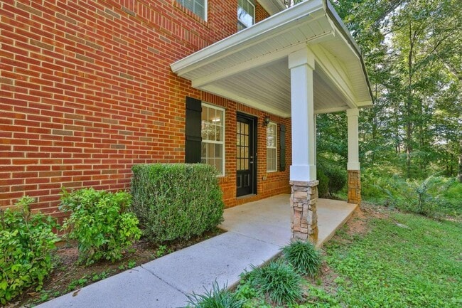 Foto del edificio - 5290 Franklin Goldmine Rd