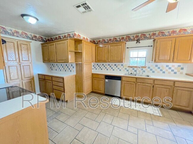 Building Photo - 12401 SW 4th St