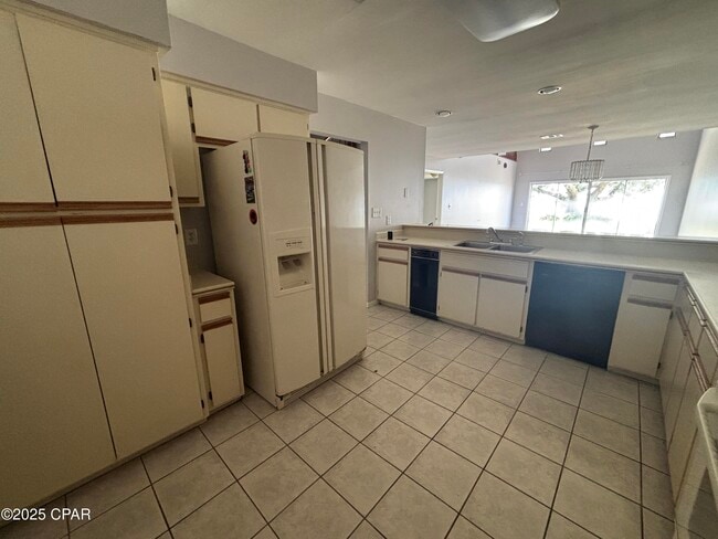 Building Photo - 362 Moonlight Bay Dr