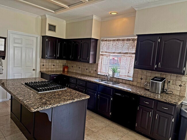 Foto del edificio - 4622 Grand Cayman Dr