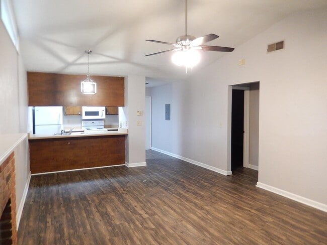 Foto del edificio - 3335 Sedona Rd