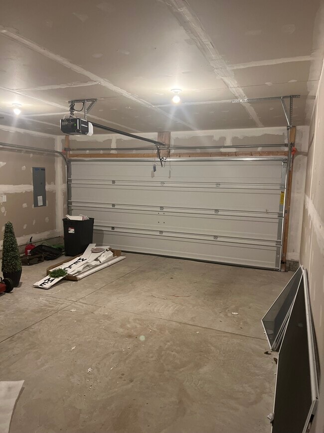 Two Car Garage - 30064 Donnybrook Ln