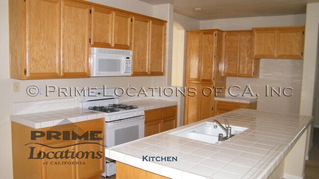 Foto del edificio - 1526 Sweetgrass Ln