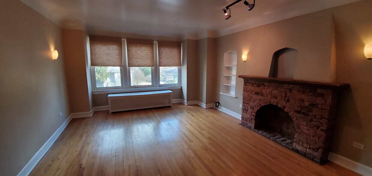 Primary Photo - 3430 Arden Ave