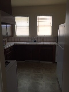 Foto del edificio - 1118 W Park St