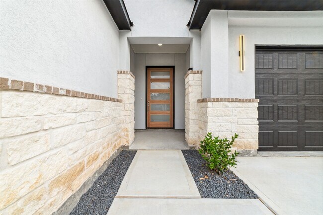 Foto del edificio - 8106 Talton St