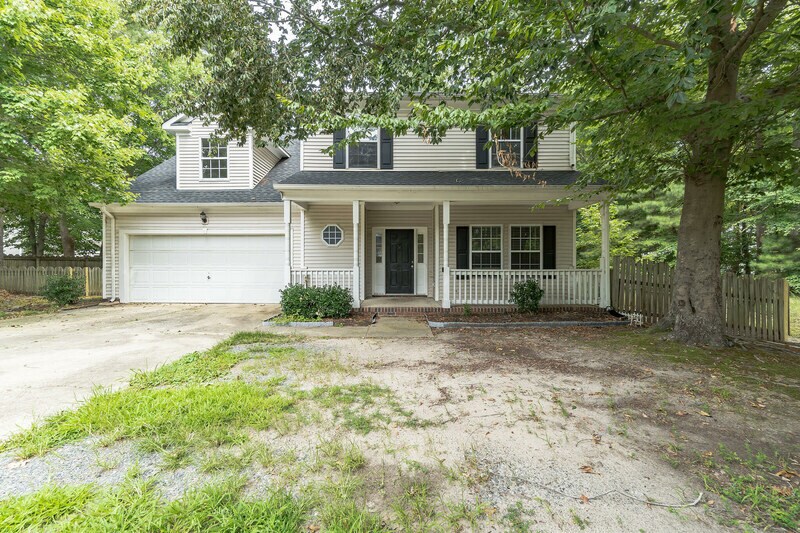 Primary Photo - 106 Robin Hood Dr