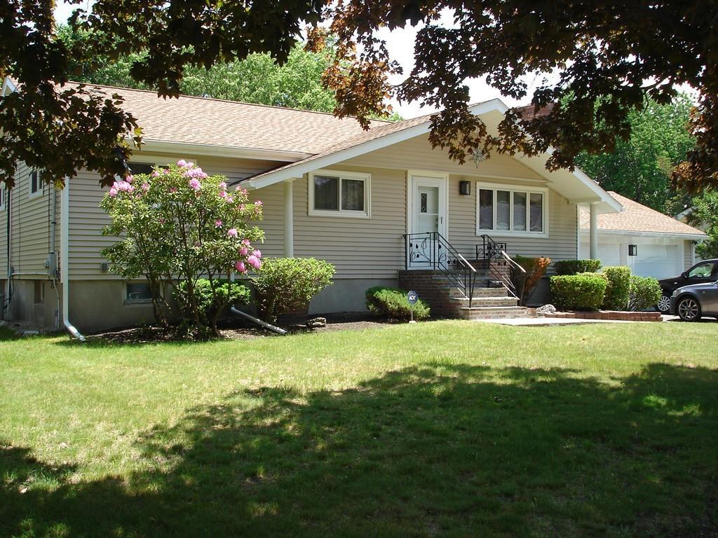 Foto principal - 12 McLean Rd