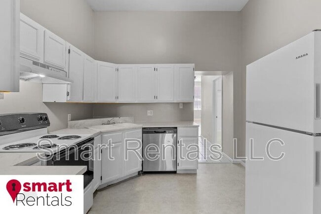 Building Photo - 1711 S 8th St