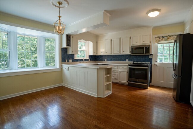 Foto del edificio - 4716 Heritage Dr
