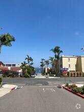 Building Photo - 360 Rosecrans St