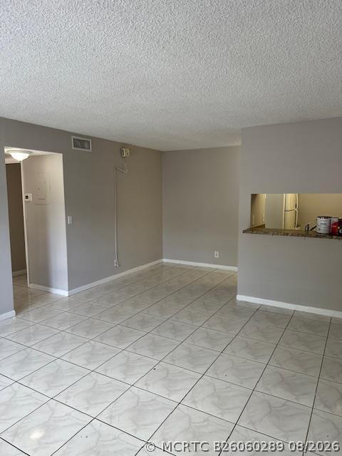 Foto del edificio - 1004 Twin Lakes Dr