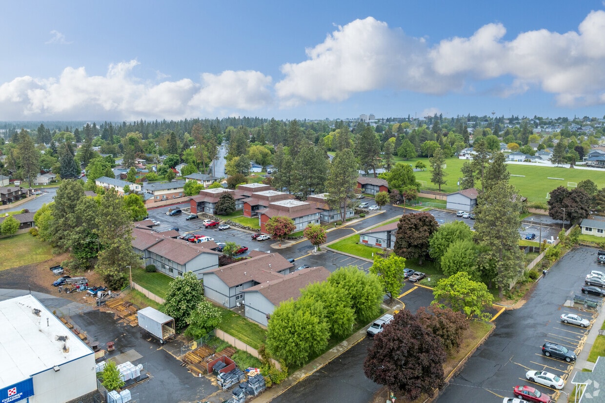 Primary Photo - Willow Wood Village