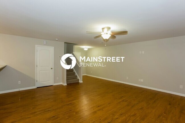 Foto del edificio - 3 Bedroom Pet-Friendly Home in Concord, NC with Main Street Renewal