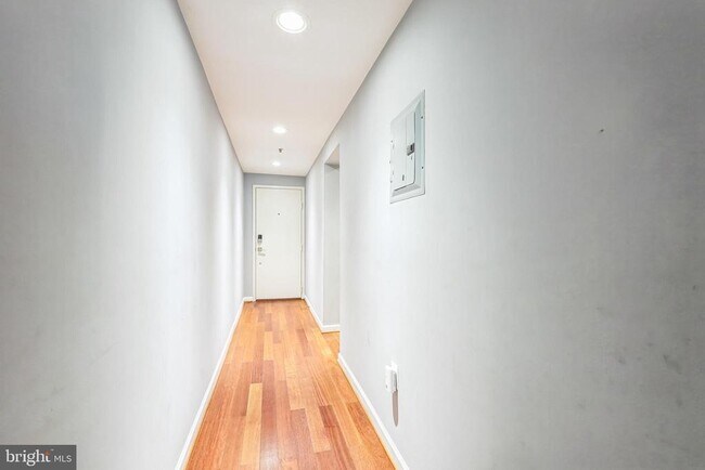 Foto del edificio - 4929 Foote St NE