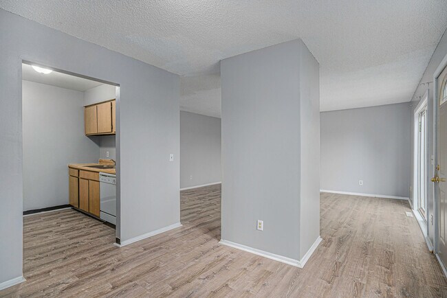 Foto del edificio - 5955 Briarcliff Ln