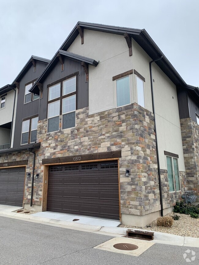Building Photo - 10512 S Sandy Sage Way