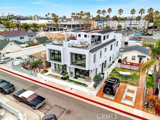 Foto del edificio - 506 Clubhouse Ave