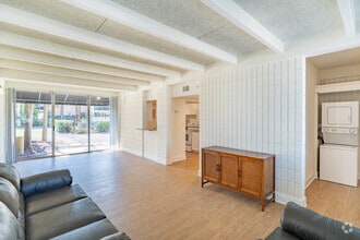 Building Photo - The Oasis Club