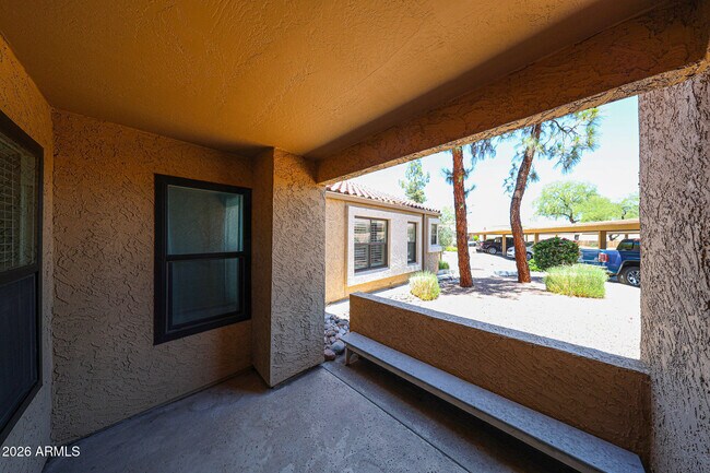 Foto del edificio - 8787 E Mountain View Rd
