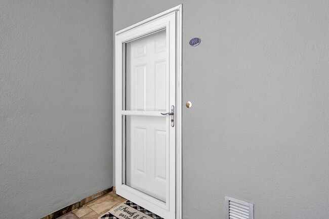 Building Photo - 320 Harbor Blvd