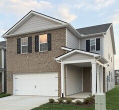 Building Photo - 4919 Sandringham Ln
