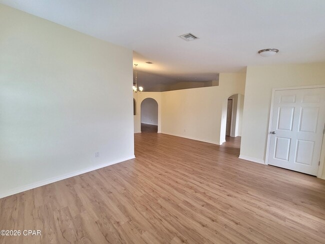 Building Photo - 3225 E Azalea Ave