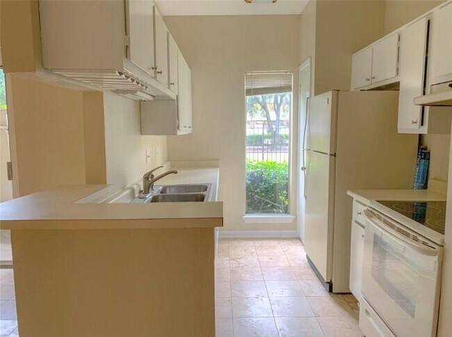 Foto del edificio - 2300 Augusta Dr