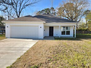 Building Photo - 1223 Cherry Ln