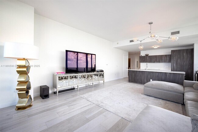 Foto del edificio - 480 NE 31st St