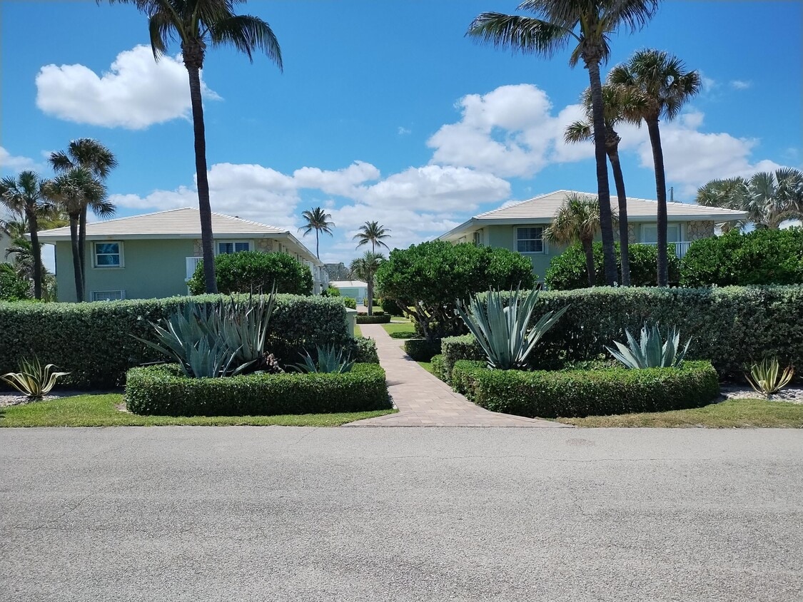 Building Photo - 5500 Old Ocean Blvd