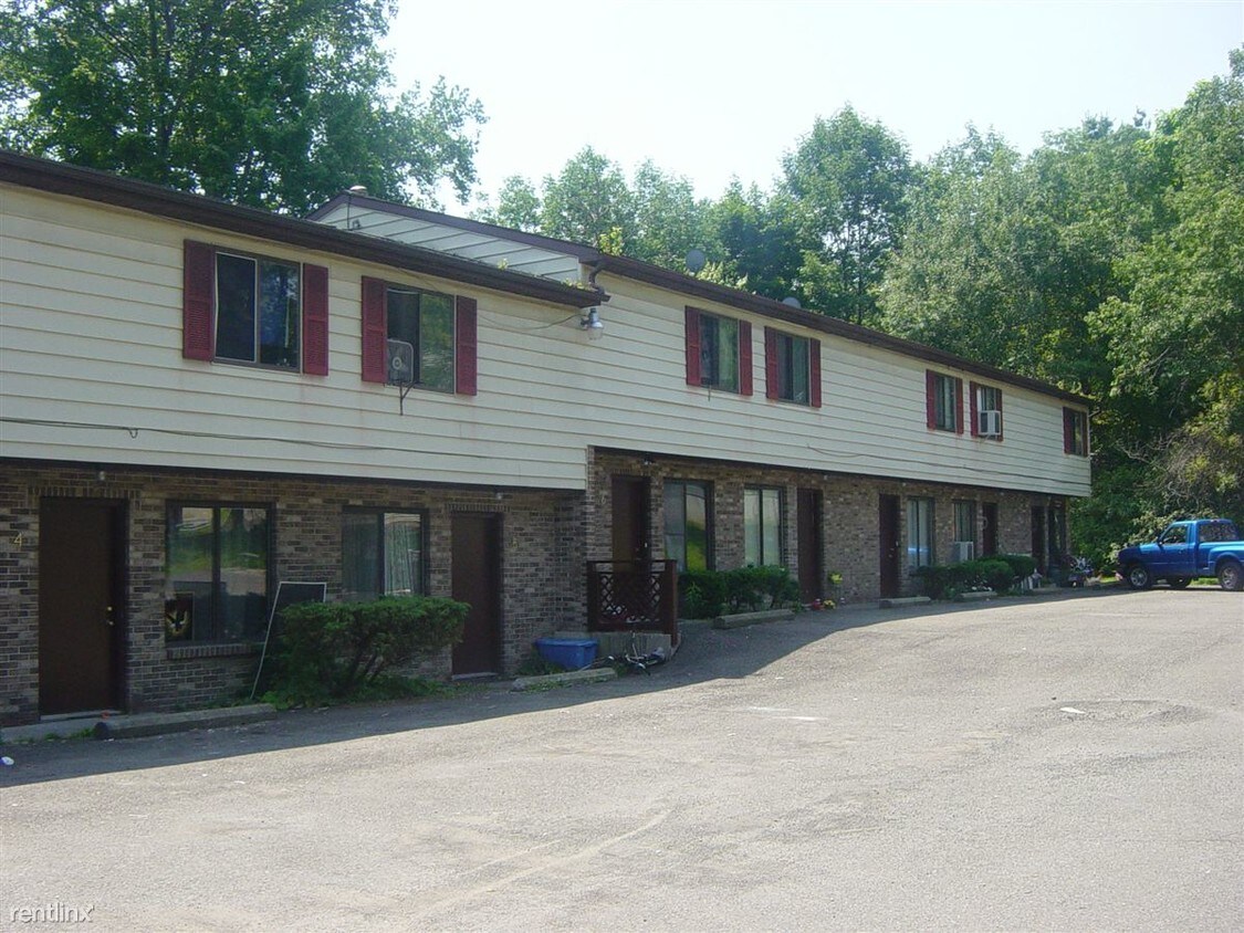 Primary Photo - 228 Airport Rd