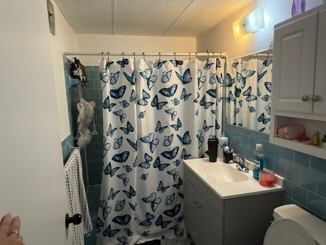Foto del edificio - Oversized 2BR Apartment