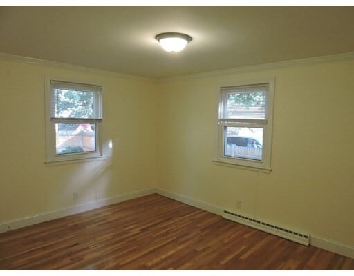 Building Photo - 176 Sherman St