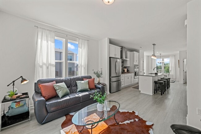 Foto del edificio - 1955 Robin Hill Ln