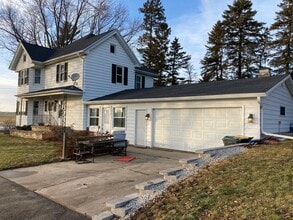 Building Photo - 10584 County Rd I