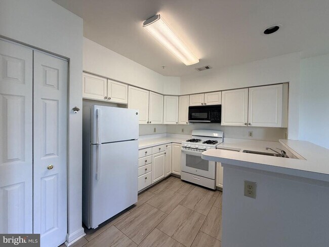 Foto del edificio - 306 Gatehouse Ln
