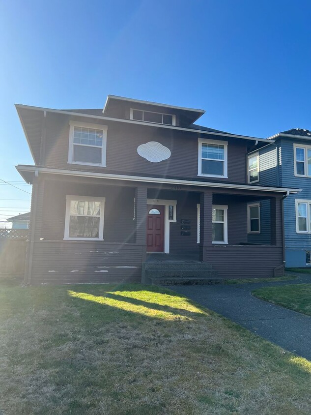 Foto principal - 2410 Hoyt Ave