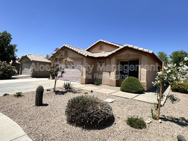Building Photo - 9138 W Ross Ave