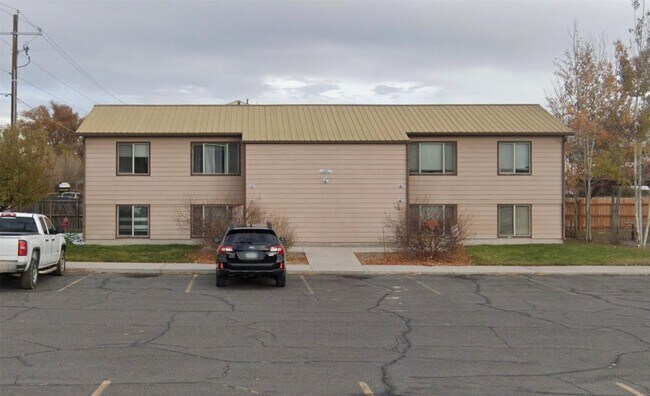 Building Photo - 1415 W Park Ave