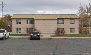 Building Photo - 1415 W Park Ave