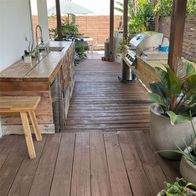 Foto del edificio - 1345 SW 60th Ct