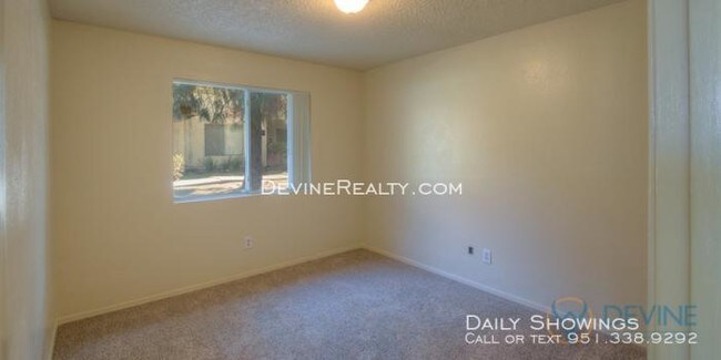 Building Photo - 3 bedroom in Redlands CA 92374