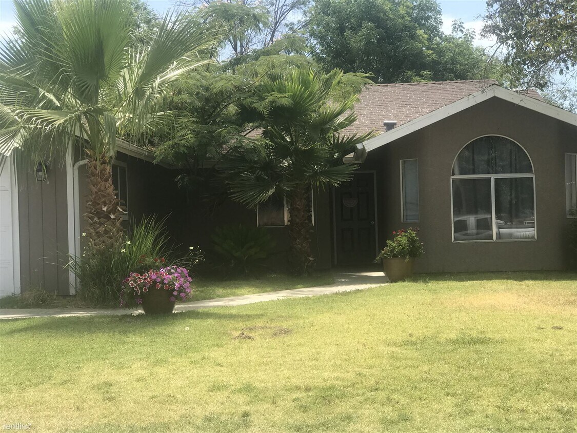 Primary Photo - 3 br, 2 bath House - 1460 Erin Way