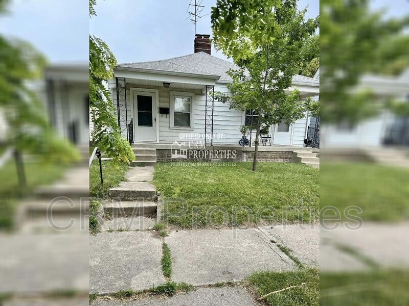 Primary Photo - 1323 N Chester Ave