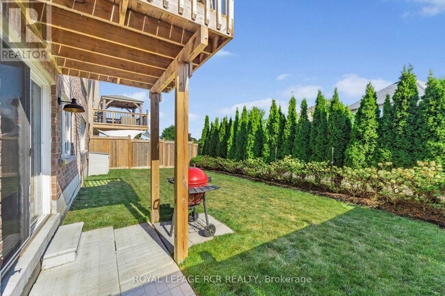 Photo du bâtiment - 26 Drew Brown Blvd