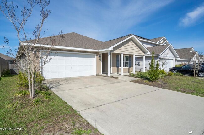 Foto del edificio - 112 Red Bay Rd