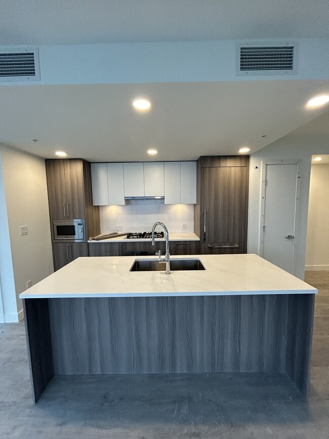 Building Photo - 9675 King George Blvd